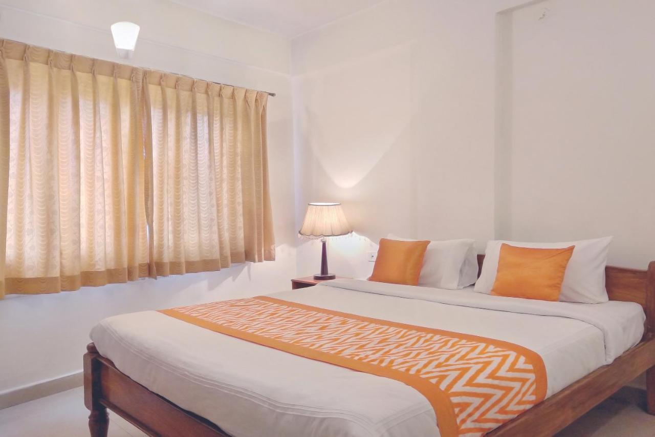 Oyo 6110 Thalassa Suites バンガロール エクステリア 写真