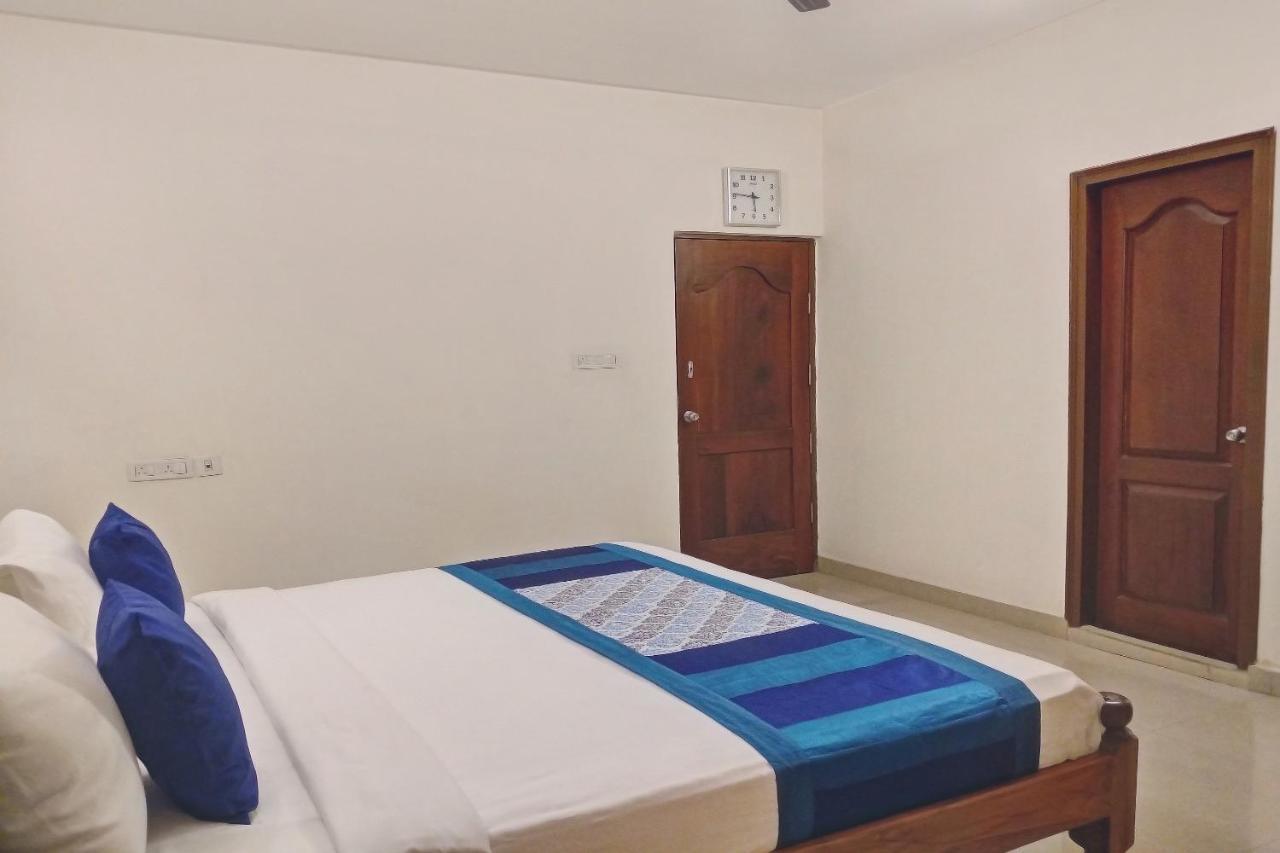 Oyo 6110 Thalassa Suites バンガロール エクステリア 写真